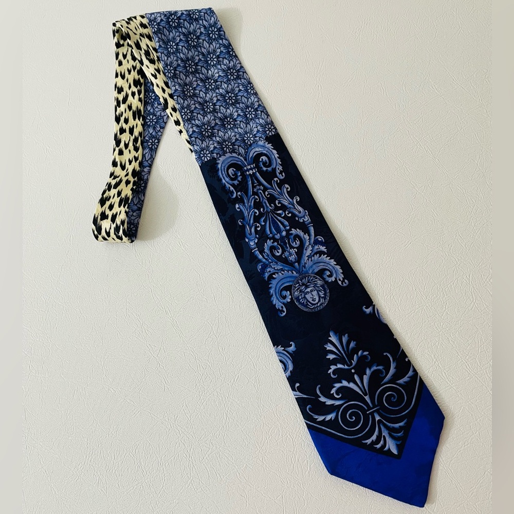 Gianni Versace Tie - Made in Spain